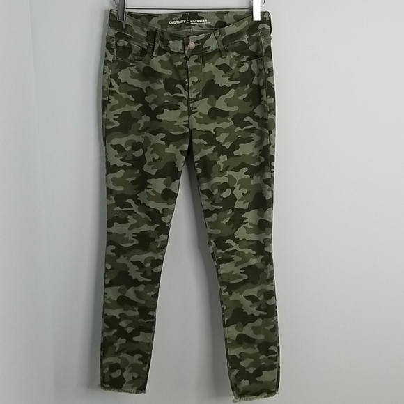 Old Navy Rockstar Mid Rise Camo Jeans 10 - Picture 1 of 8